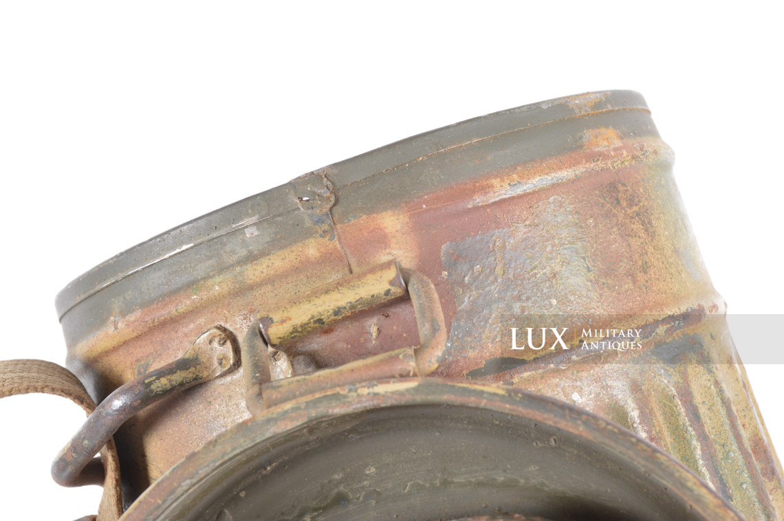 German three-tone camouflage gas mask canister, « Normandy » - photo 38