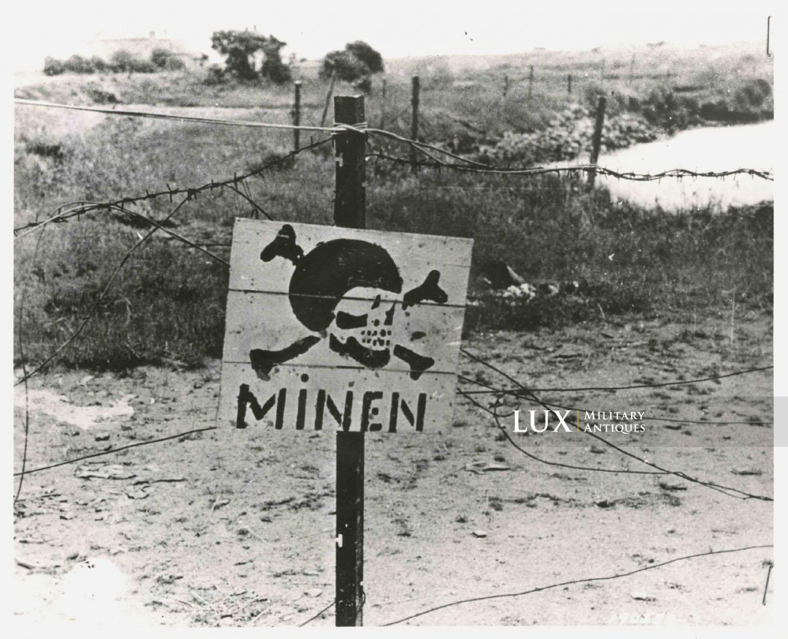 Mine warning sign, « Normandy / D-Day / Omaha Beach » - photo 39