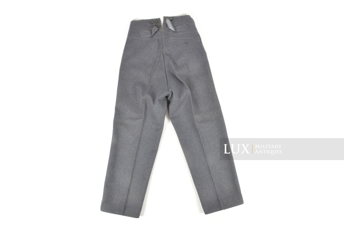 Unissued late-war Luftwaffe straight leg combat trousers - photo 19