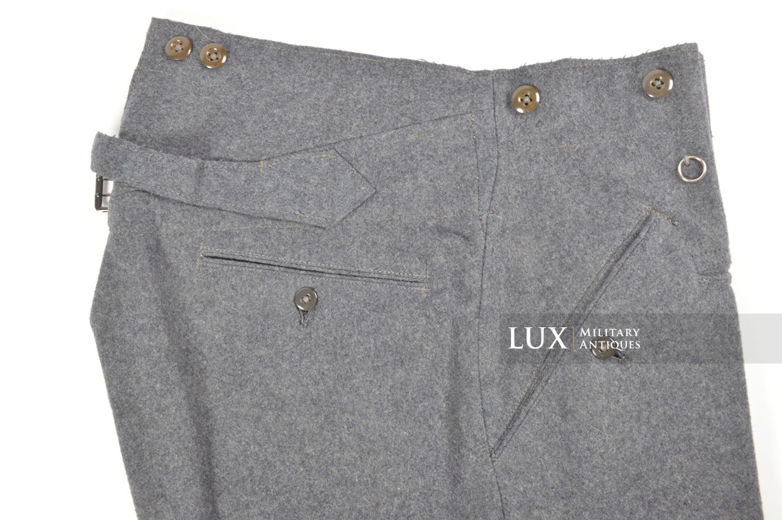 Unissued early-war Luftwaffe straight leg combat trousers, « 1939 » - photo 12