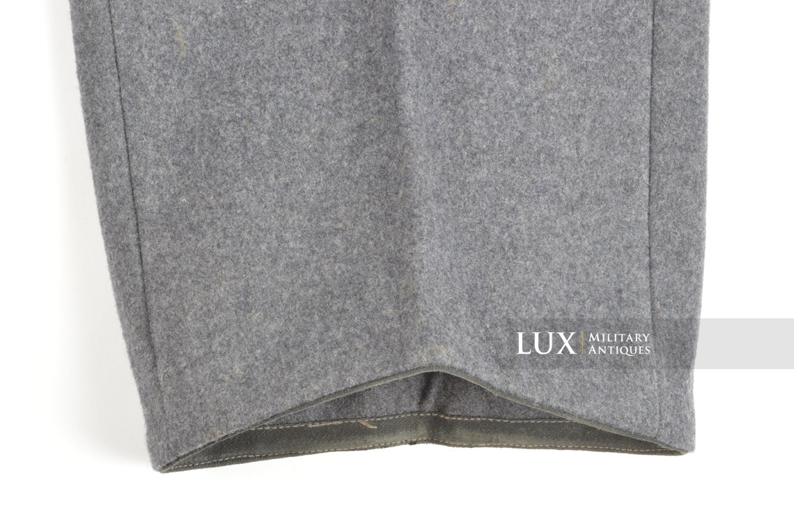 Unissued early-war Luftwaffe straight leg combat trousers, « 1939 » - photo 17