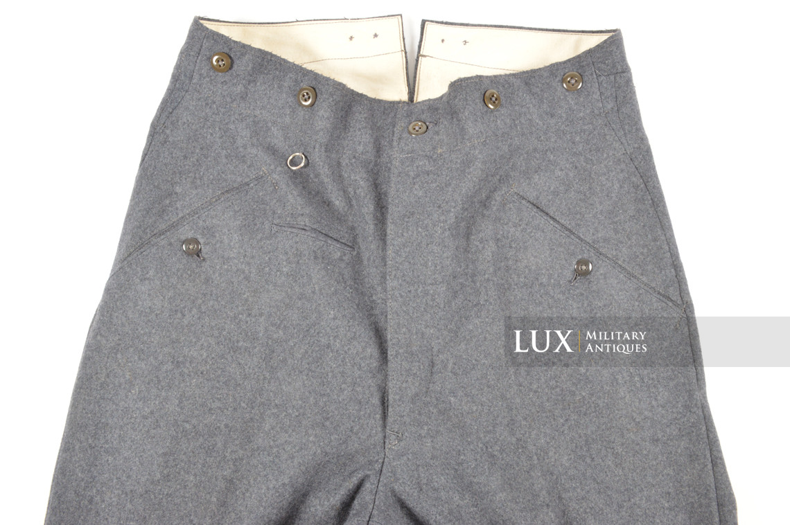 Unissued early-war Luftwaffe straight leg combat trousers, « 1939 » - photo 21