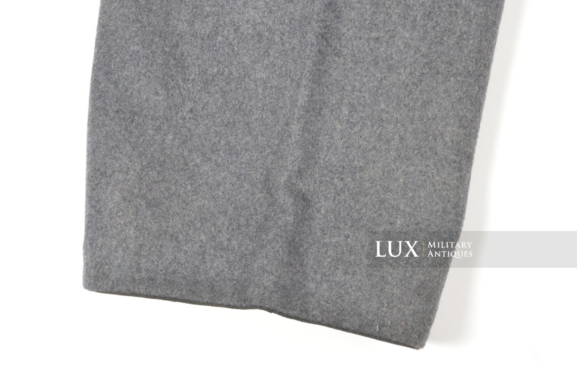 Unissued early-war Luftwaffe straight leg combat trousers, « 1939 » - photo 24