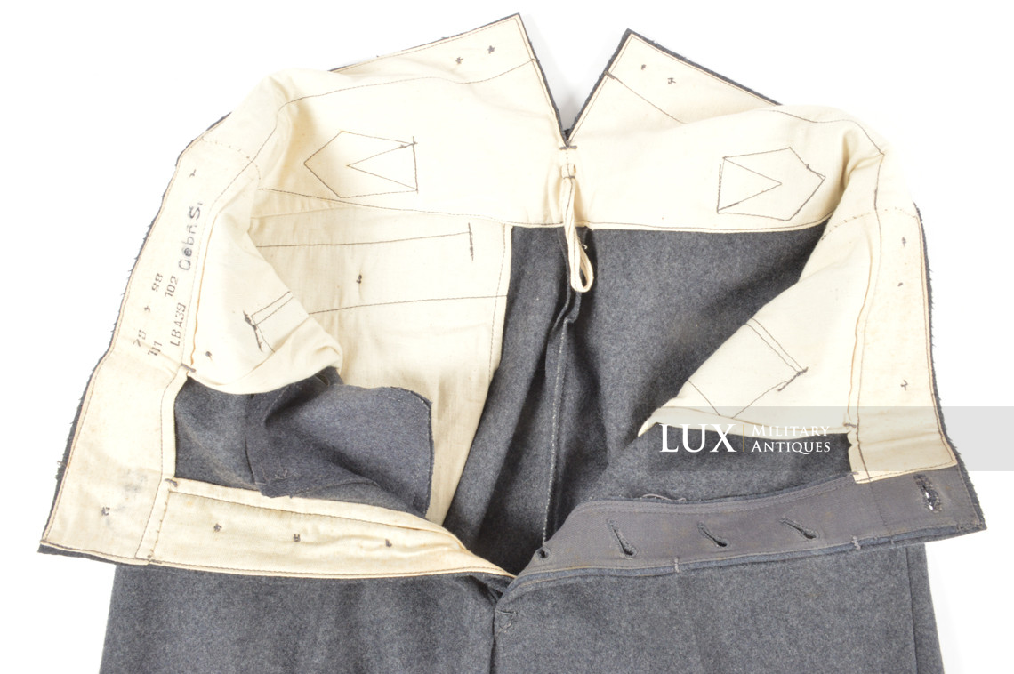 Unissued early-war Luftwaffe straight leg combat trousers, « 1939 » - photo 29
