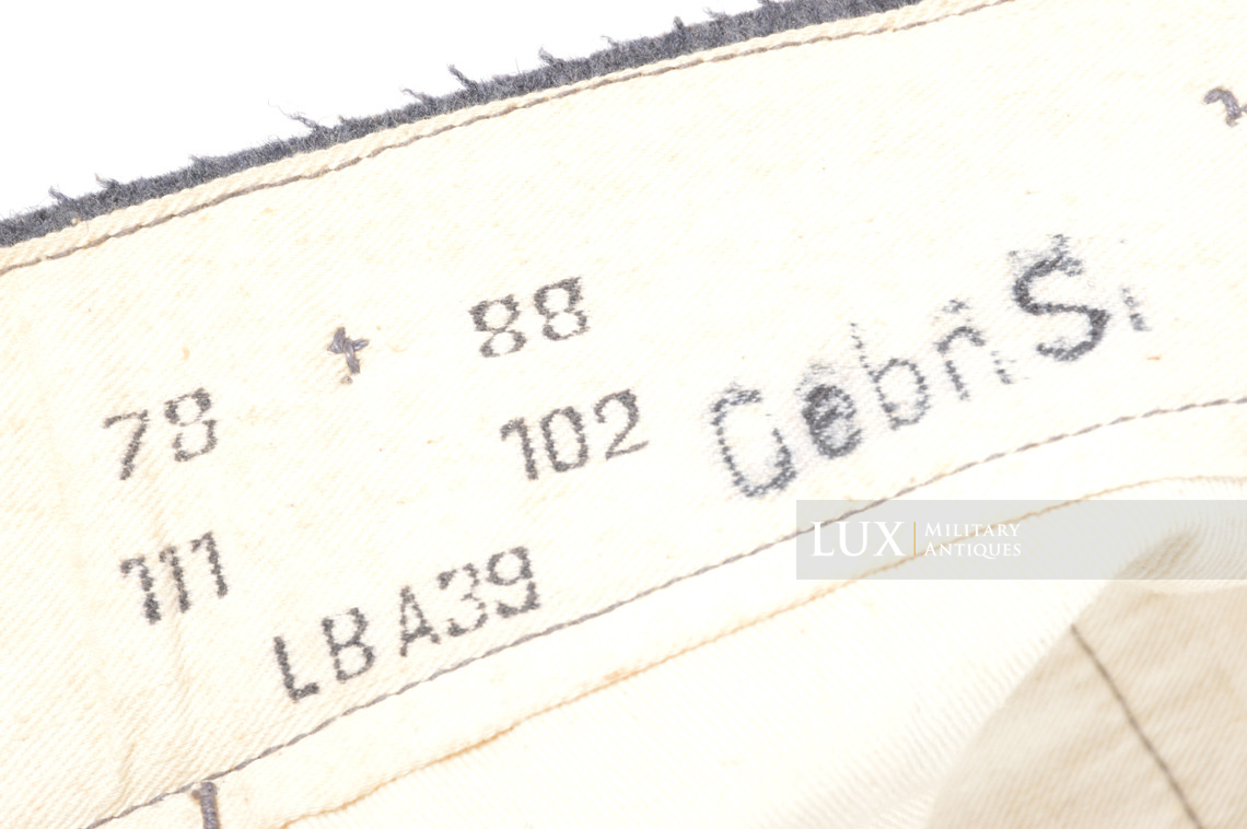 Unissued early-war Luftwaffe straight leg combat trousers, « 1939 » - photo 30