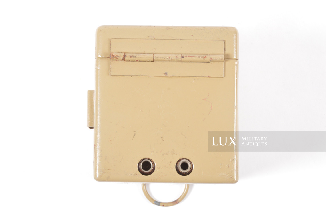 Late-war German MG34/42 optical sight battery box, « clm » - photo 10