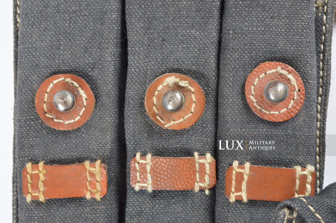 Pair of late war MP38/40 pouches, « dlu 1944 » - photo 25