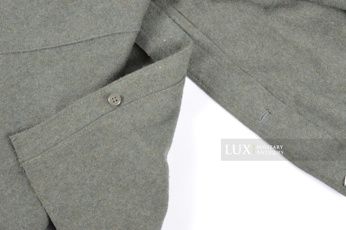Unissued late-war German Heer winter wool overcoat, « RBNr - 1944 » - photo 17