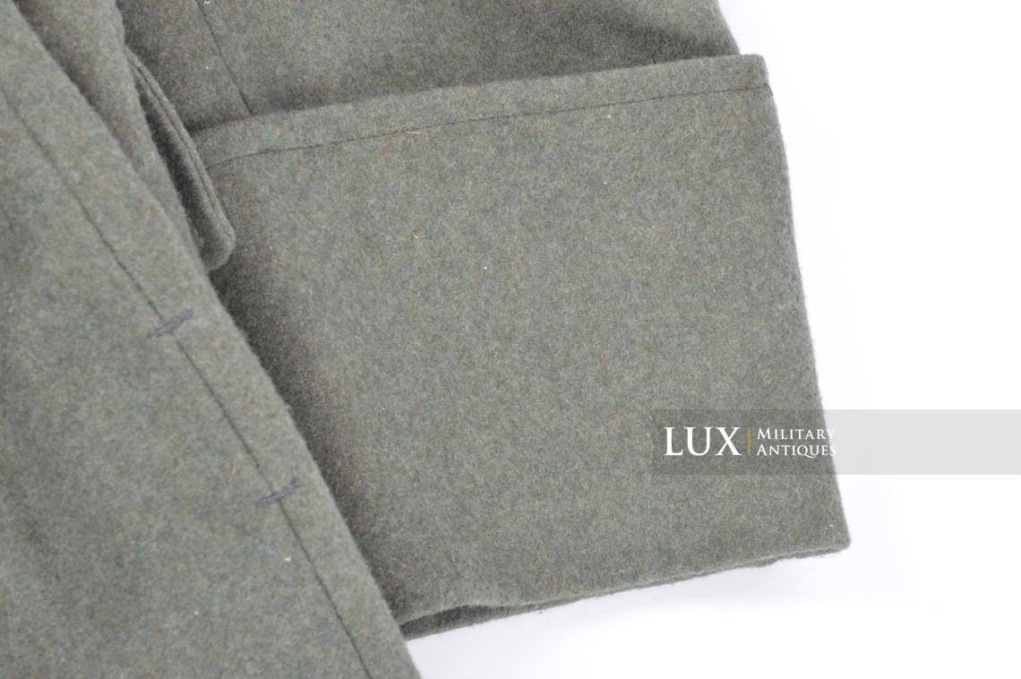 Unissued late-war German Heer winter wool overcoat, « RBNr - 1944 » - photo 26