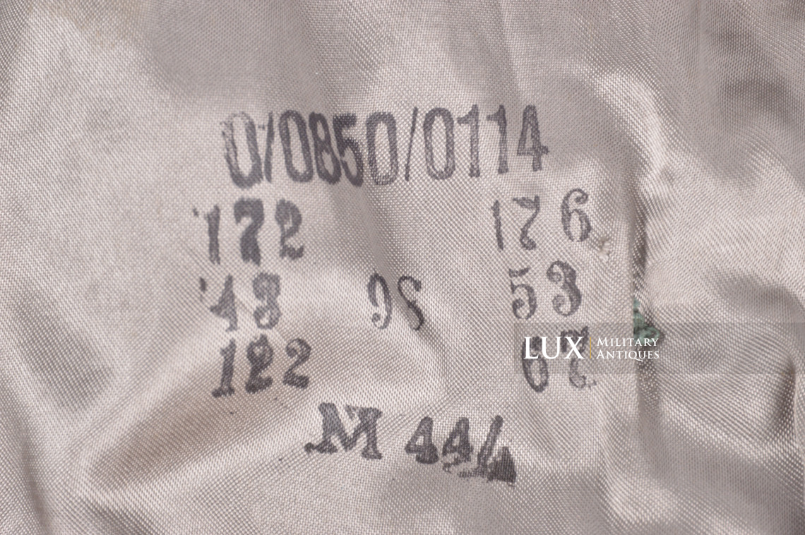 Unissued late-war German Heer winter wool overcoat, « RBNr - 1944 » - photo 29