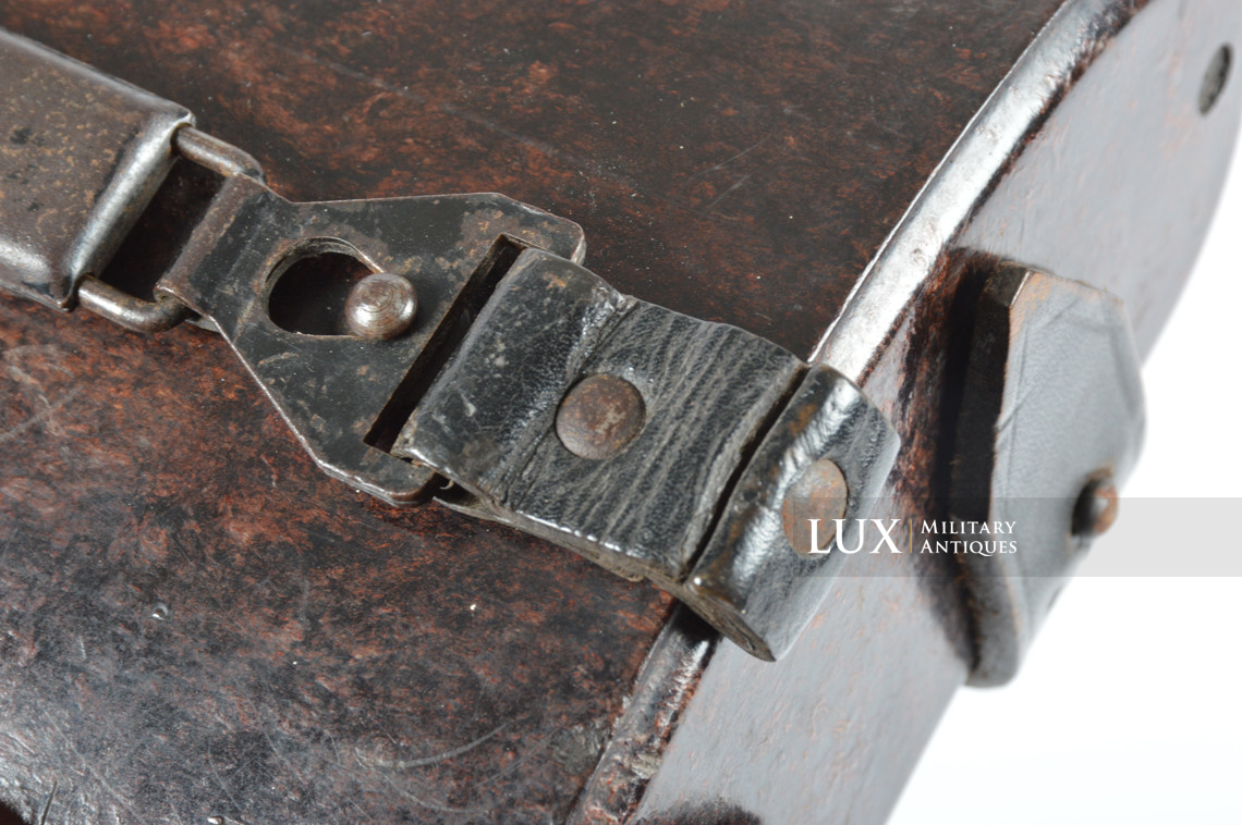 German 6x30 binocular case in brown bakelite - photo 12