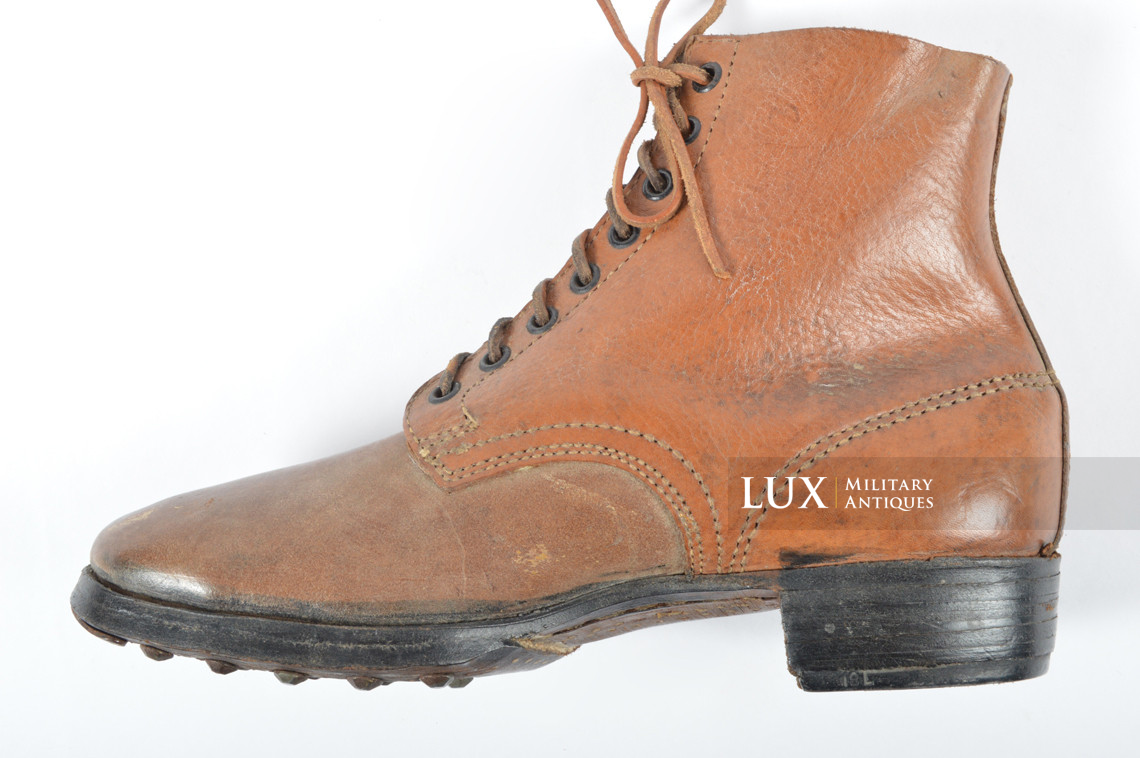 Late-war German low ankle combat boots, « RBNr » - photo 28