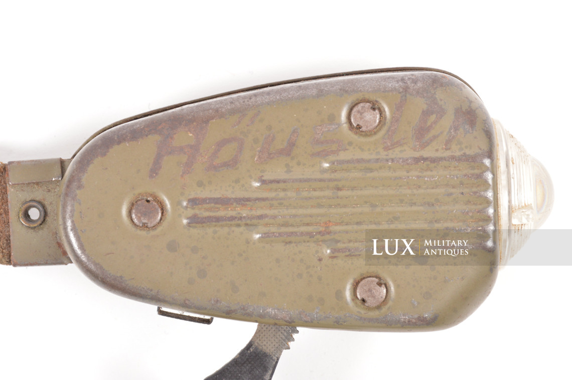 Rare German issue hand generator field flashlight, « Wehrmachteigentum » - photo 12