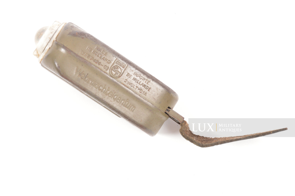 Rare German issue hand generator field flashlight, « Wehrmachteigentum » - photo 14