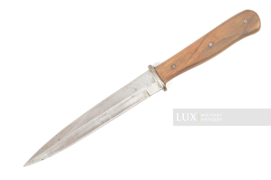 Couteau de combat allemand Heer / Waffen-SS avec une rare variante de fourreau - photo 12