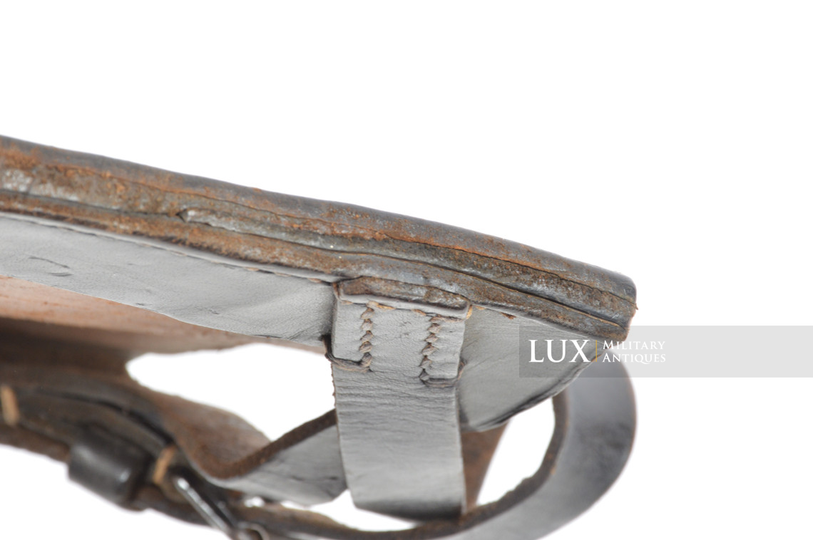 Porte pelle précoce en cuir noir, « OTTO SINDEL 1940 » - photo 15