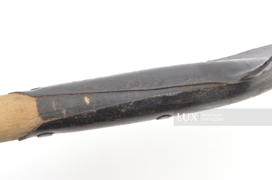 Late-war German entrenching tool, « R. Dahlmann & Sohn 1944 » - photo 16