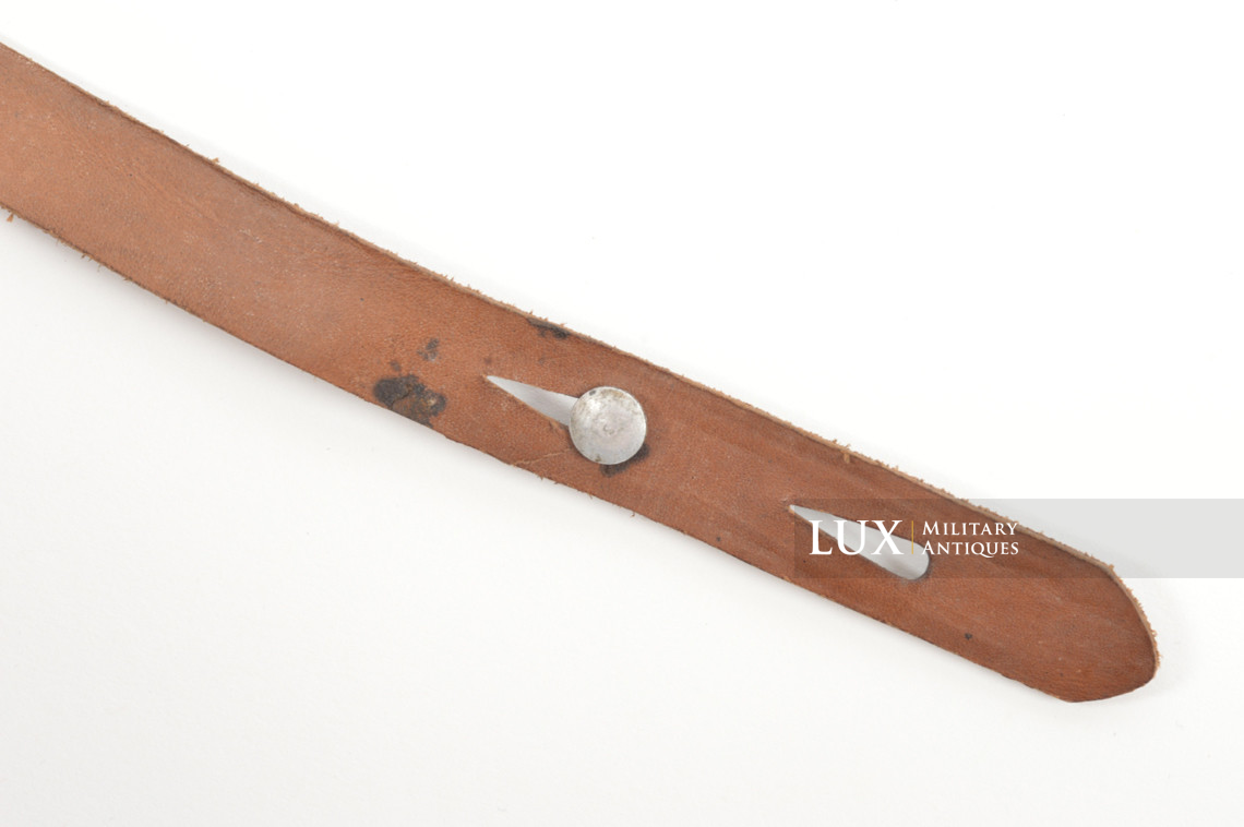 Jugulaire de casque allemand fin de guerre, RBNr « 0/0485/0002 » - photo 12