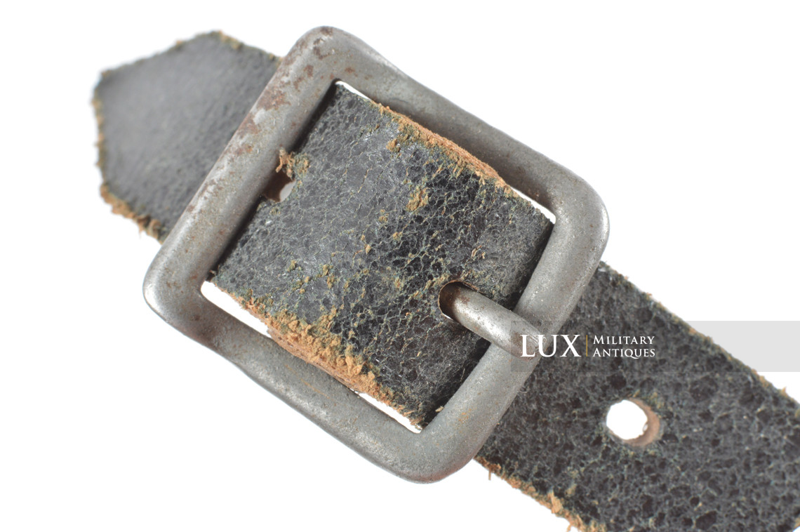 Jugulaire de casque allemand fin de guerre, RBNr « 0/0485/0002 » - photo 9