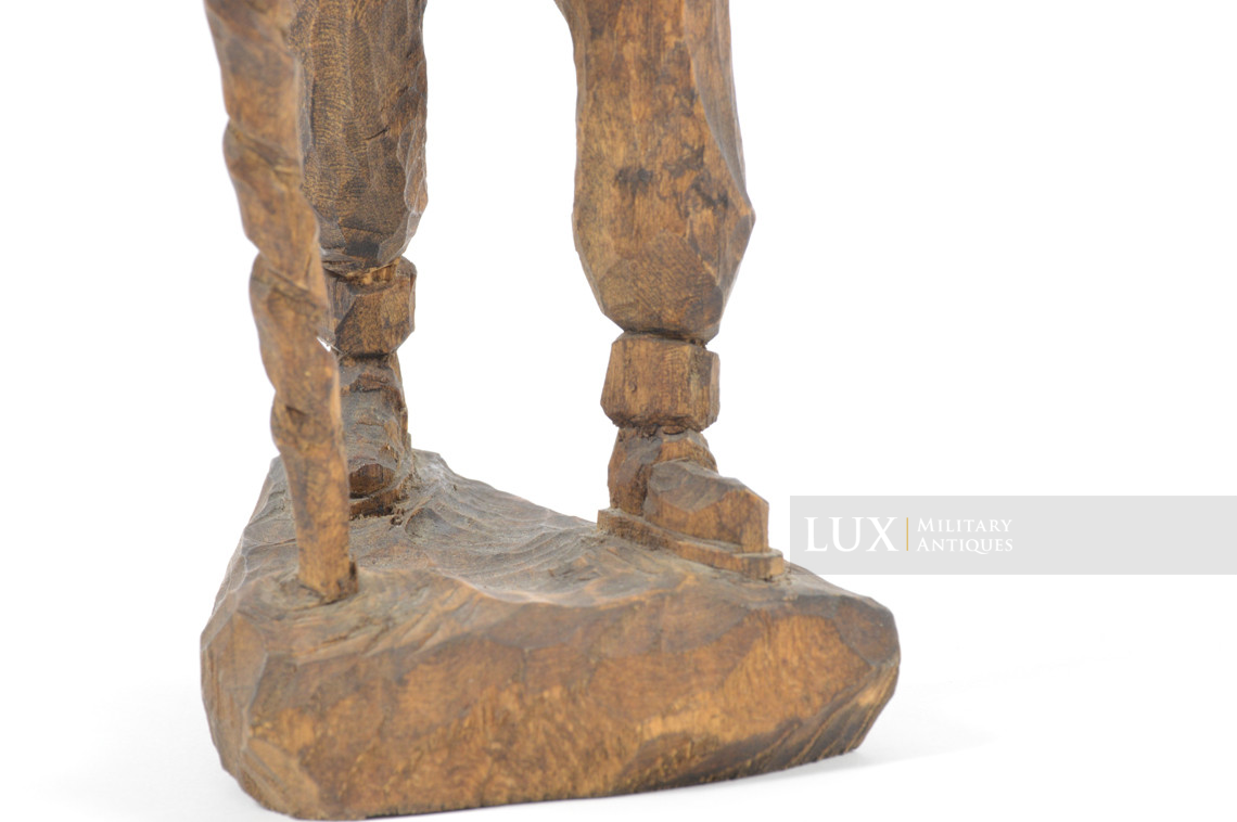 Statuette en bois sculptée, « Gebirgsjäger » - photo 13