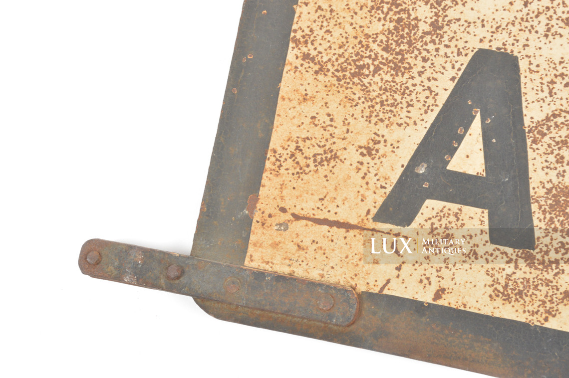 Rare German vehicle pennant, « HEERESSTREIFE / AOK » - photo 23