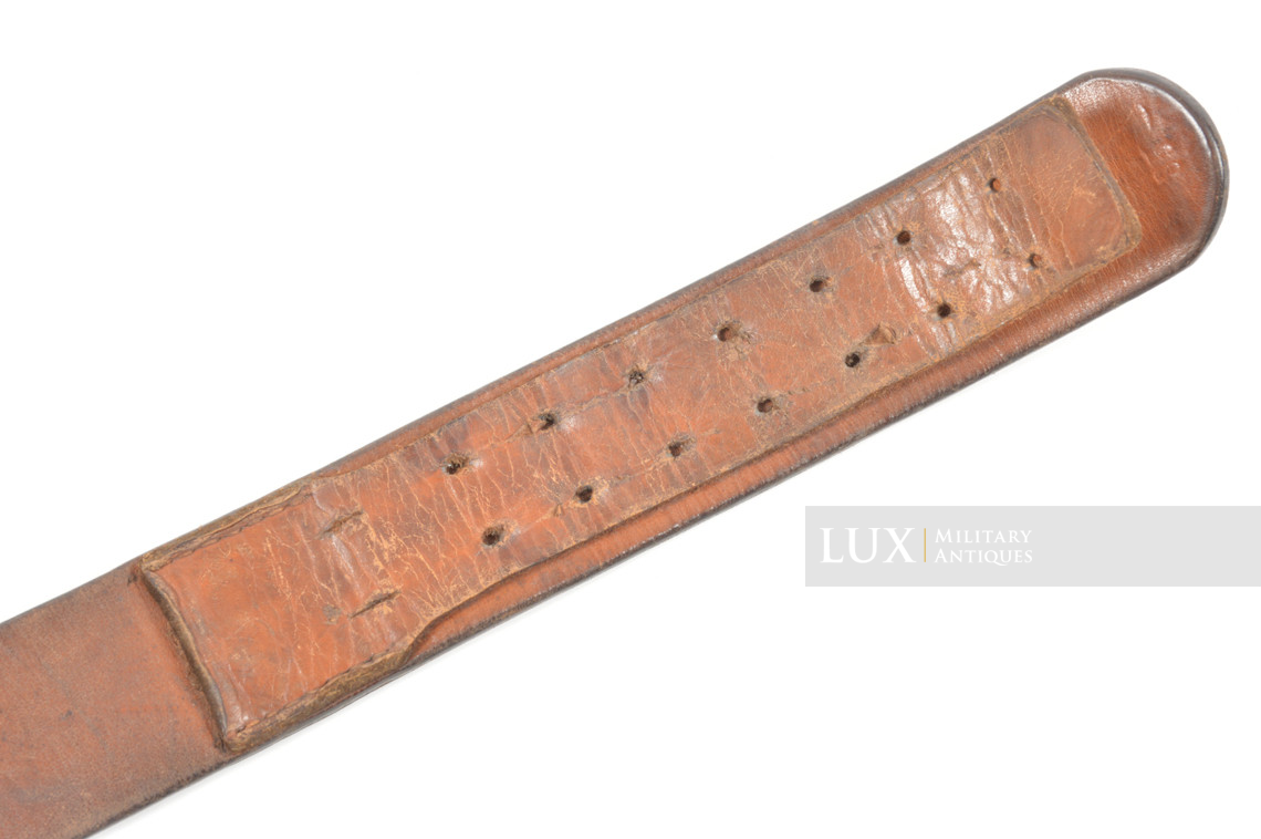Early Luftwaffe chocolate brown combat service belt, « unit marked » - photo 15