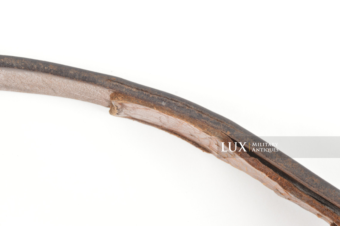 Early Luftwaffe chocolate brown combat service belt, « unit marked » - photo 17