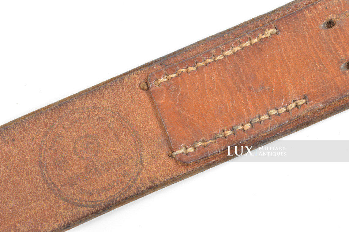 Cuir de ceinturon Heer / Waffen-SS milieu de guerre, « HEYDEN 1942 » - photo 14