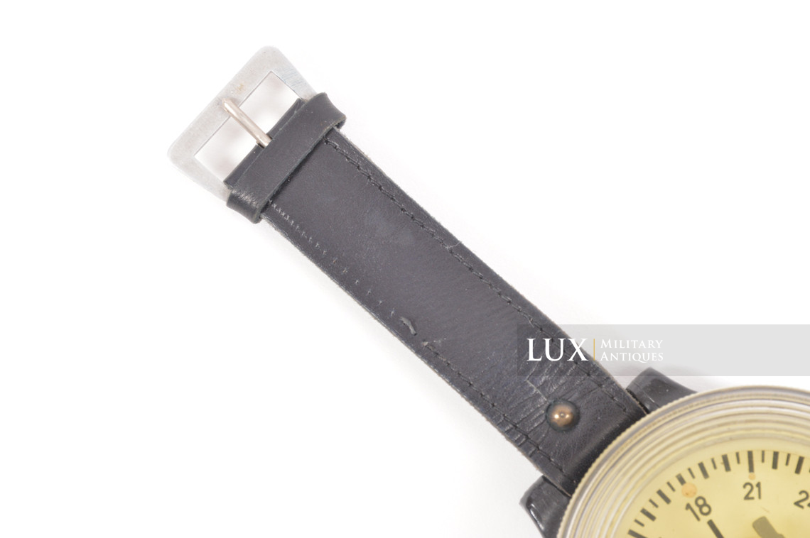 Early German Luftwaffe wrist compass - photo 9
