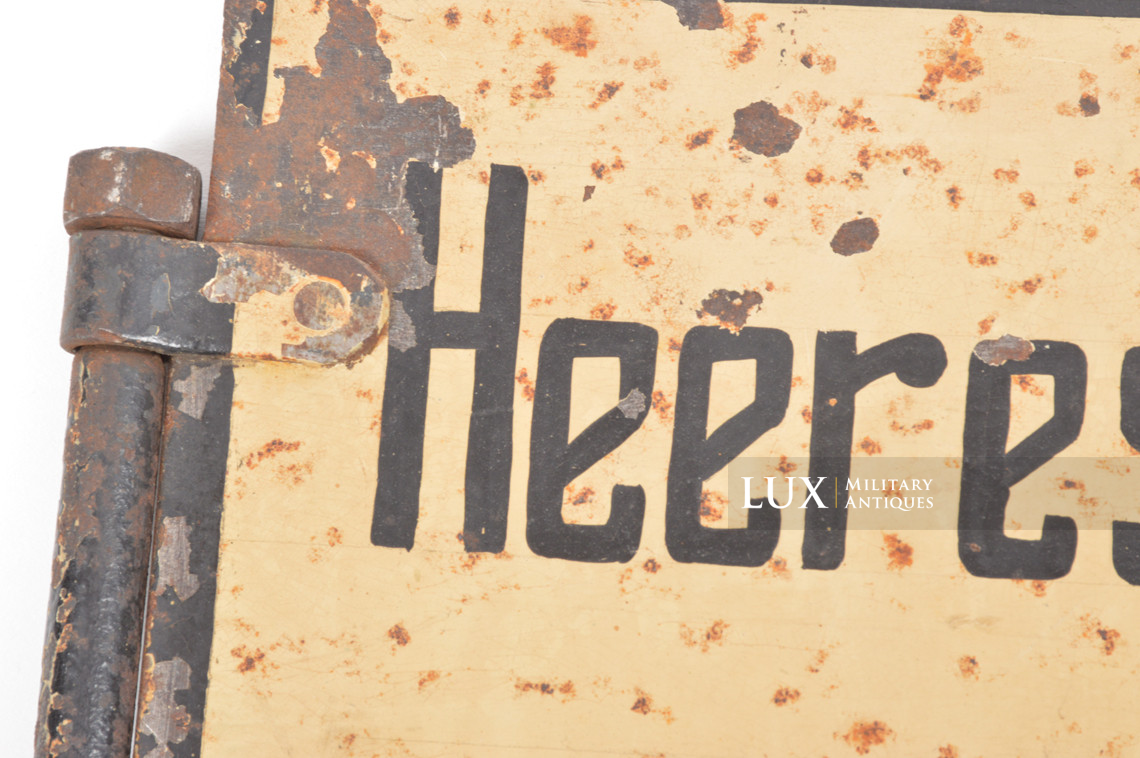 Rare German vehicle pennant, « HEERESSTREIFE / AOK » - photo 9
