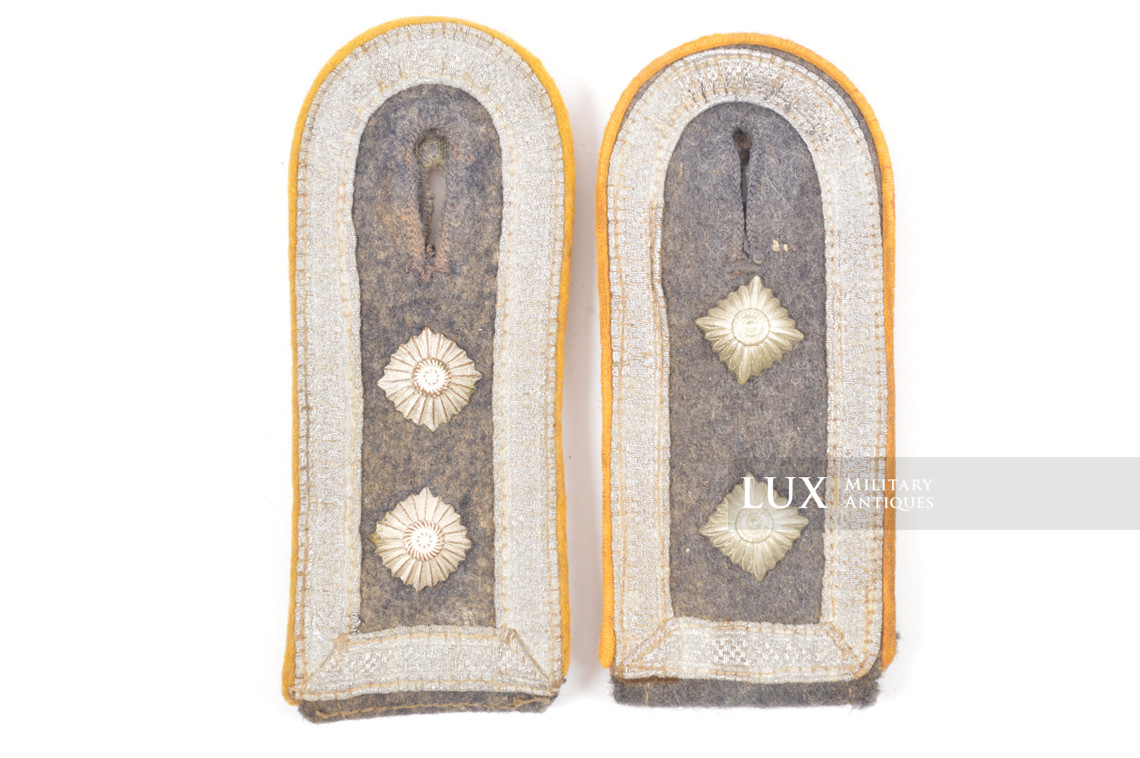 Pair of Luftwaffe flight / para NCO’s shoulder straps - photo 8