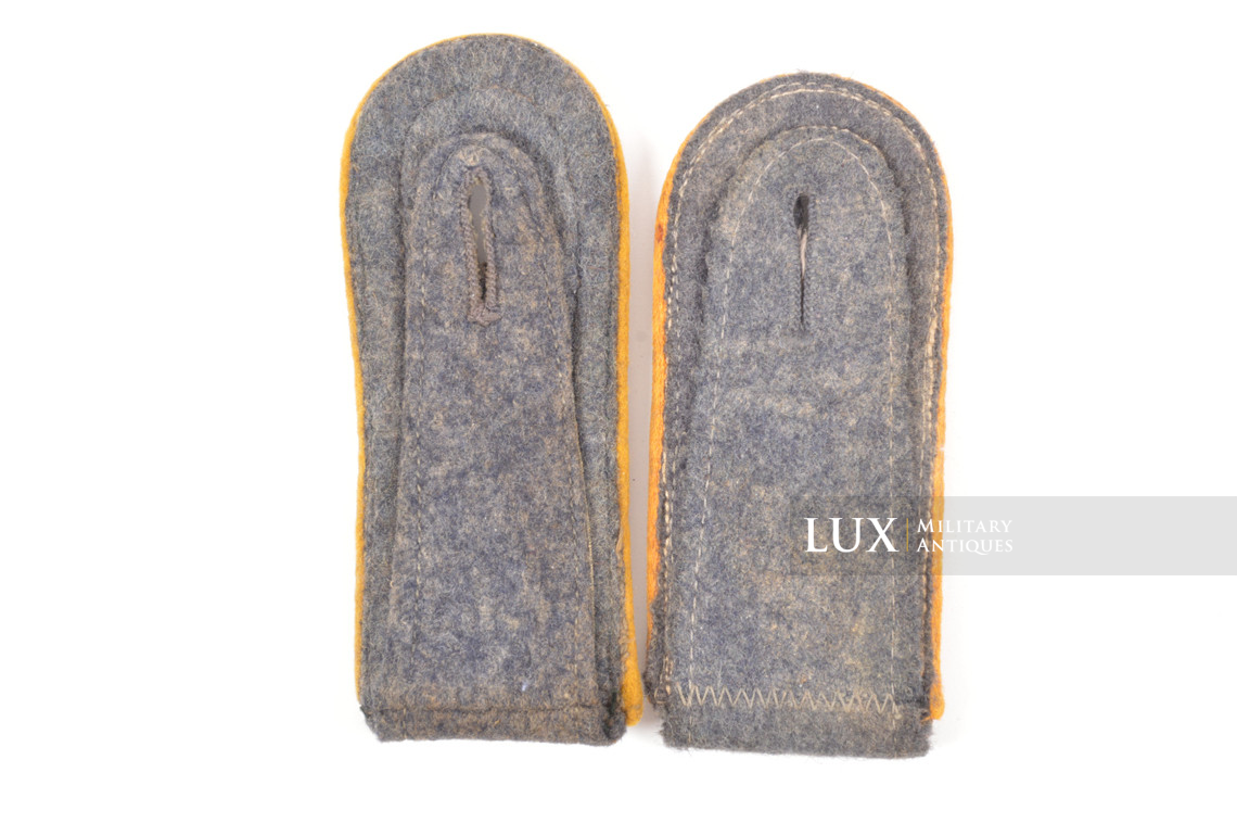 Pair of Luftwaffe flight / para NCO’s shoulder straps - photo 9