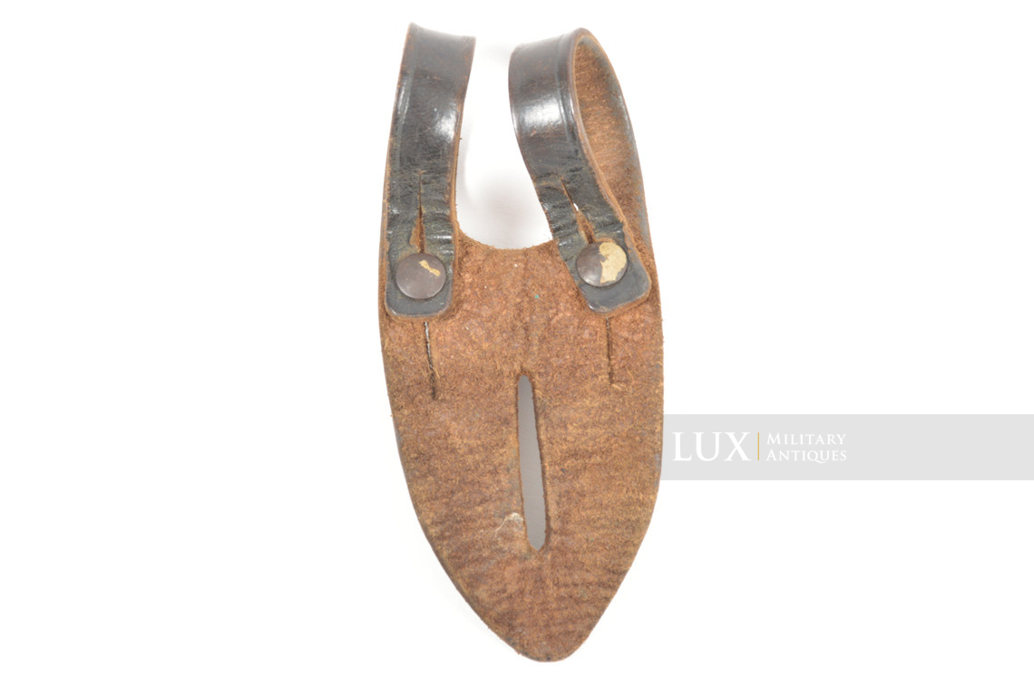Late war German binocular buttoning flap - photo 8