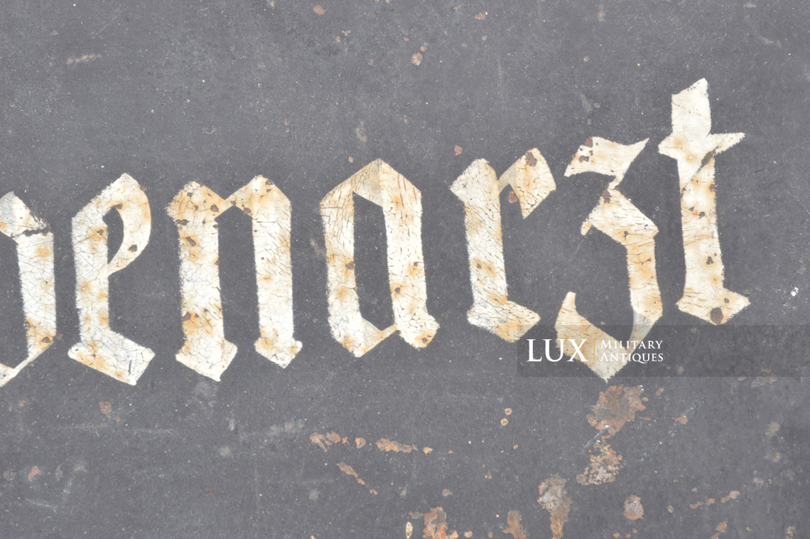 German vehicle pennant of a medical officer of the 163rd Infantry Division - photo 12