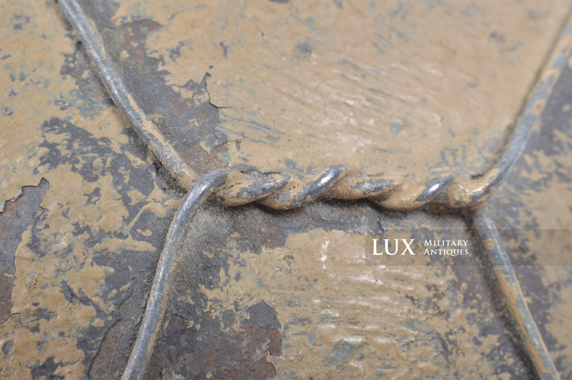 Rare casque M35 Luftwaffe grillagé camouflé deux tons - photo 33