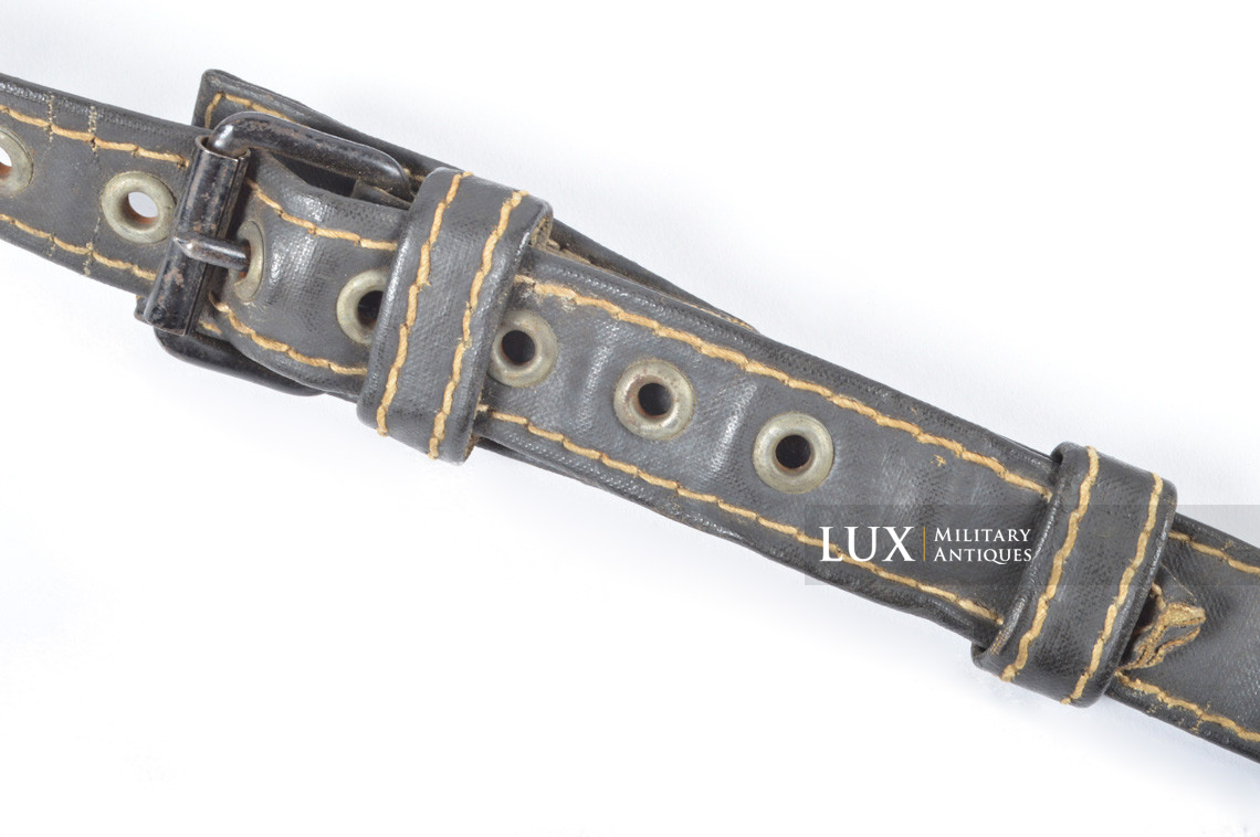 German vehicle specialized radio mounting strap, « ersatz » - photo 9