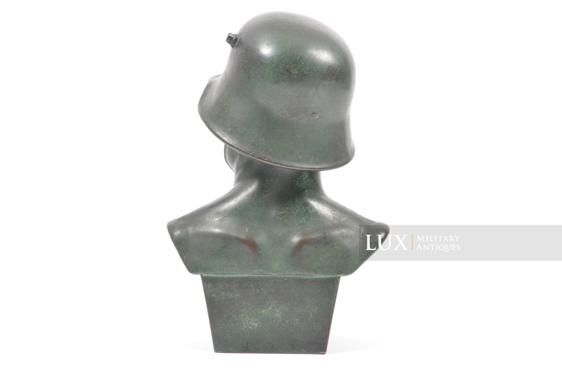 Buste de soldat allemand en bronze - photo 12