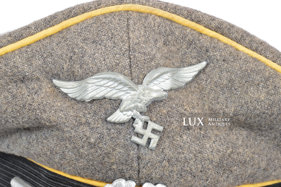 Rare Luftwaffe flight / para em/nco's visor cap, « French Made » - photo 8