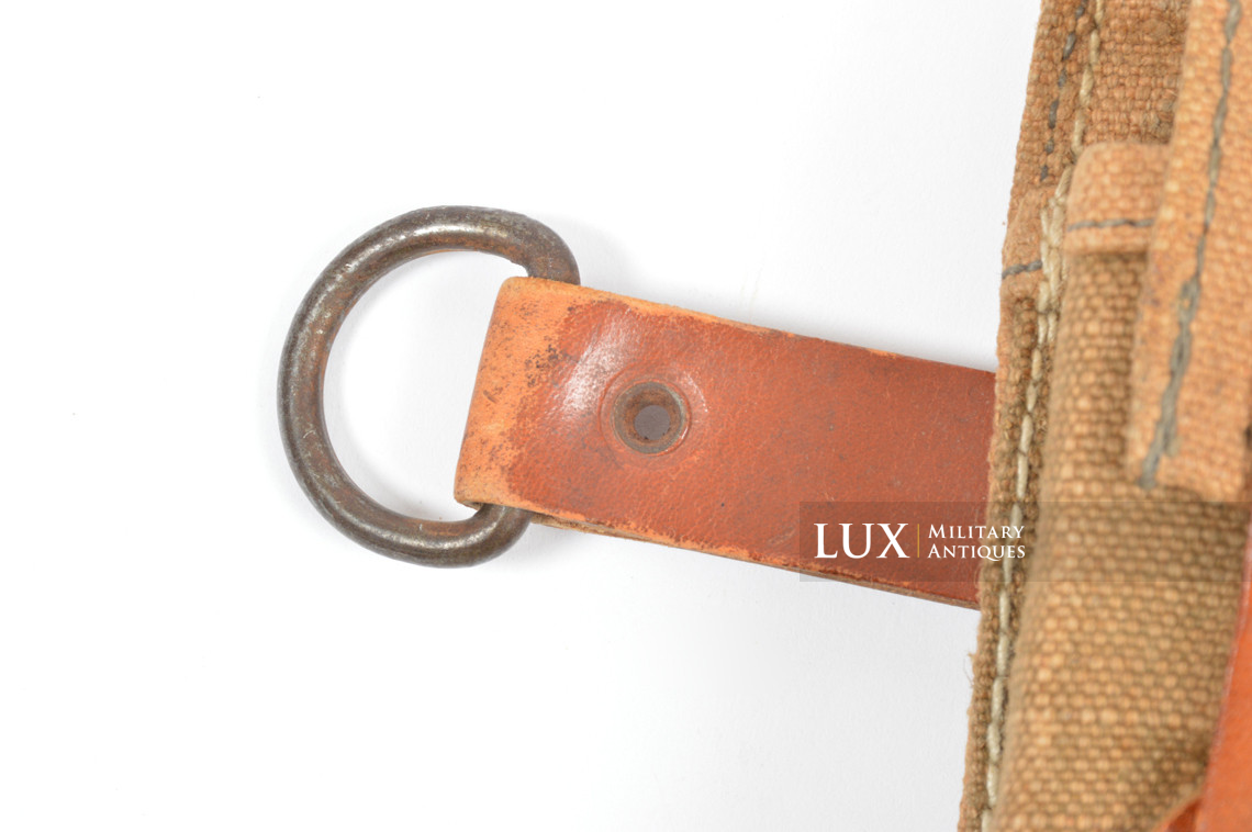 Very rare pair of late war MP38u40 pouches, « hjg 1944 » - photo 12