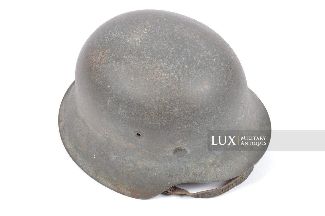 Casque allemand M42 Heer / Waffen-SS ex-camouflé blanc, « Bataille des Ardennes » - photo 16