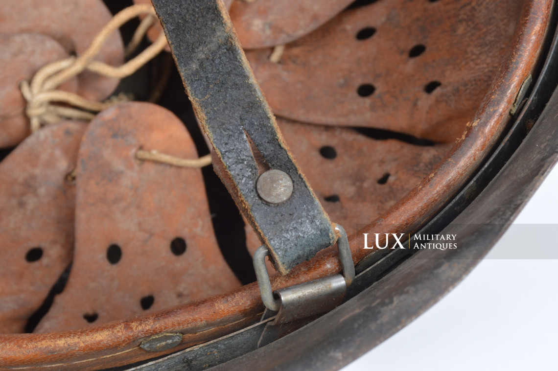 Casque allemand M42 Heer / Waffen-SS ex-camouflé blanc, « Bataille des Ardennes » - photo 38