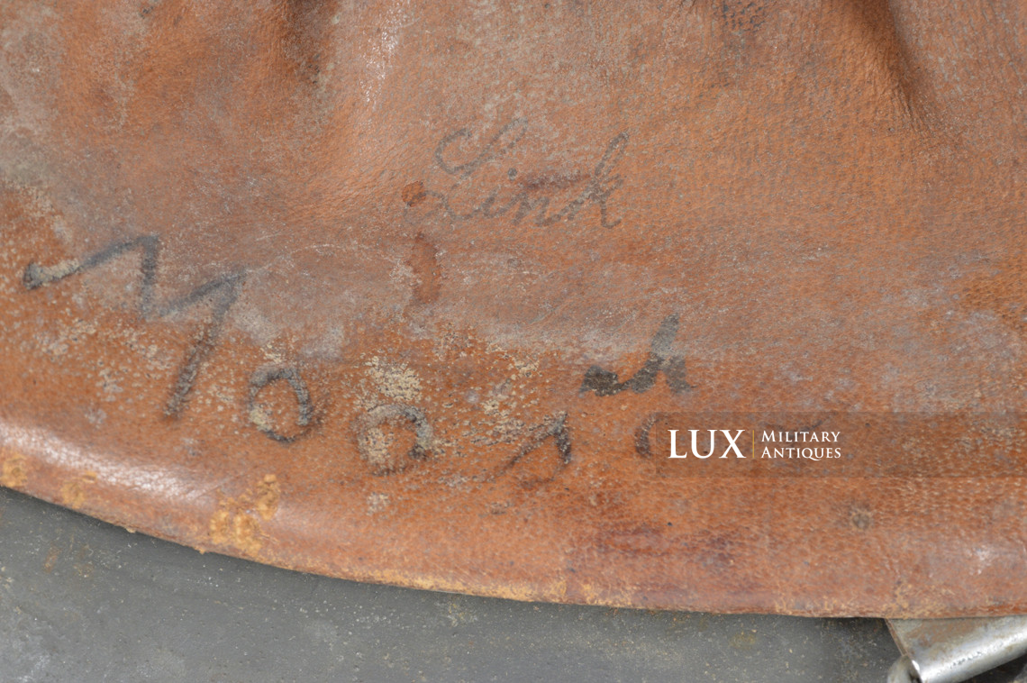 Casque allemand M42 Heer / Waffen-SS ex-camouflé blanc, « Bataille des Ardennes » - photo 44