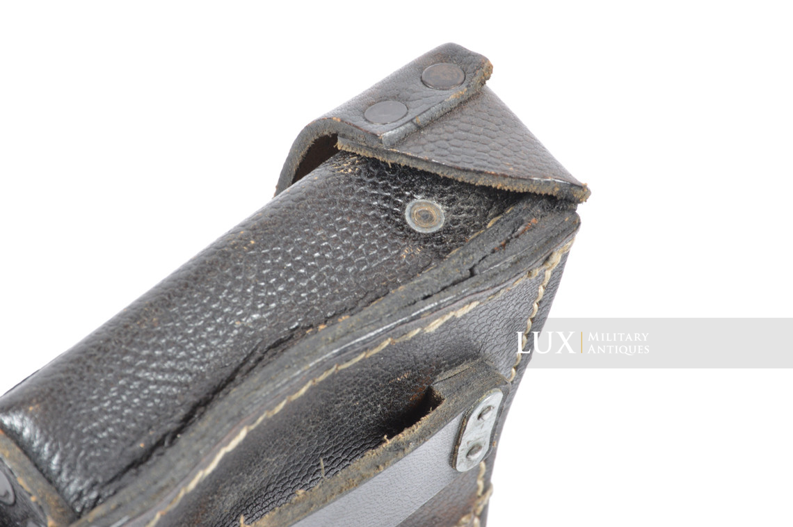Pair of late-war k98 ammunition pouches, « RBNr » - photo 13