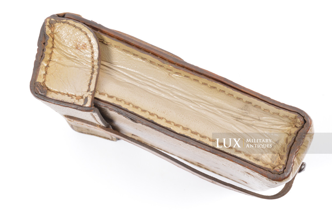 Trousse d'entretien MG34/42 fin de guerre en carton pressé jaune sable - photo 13