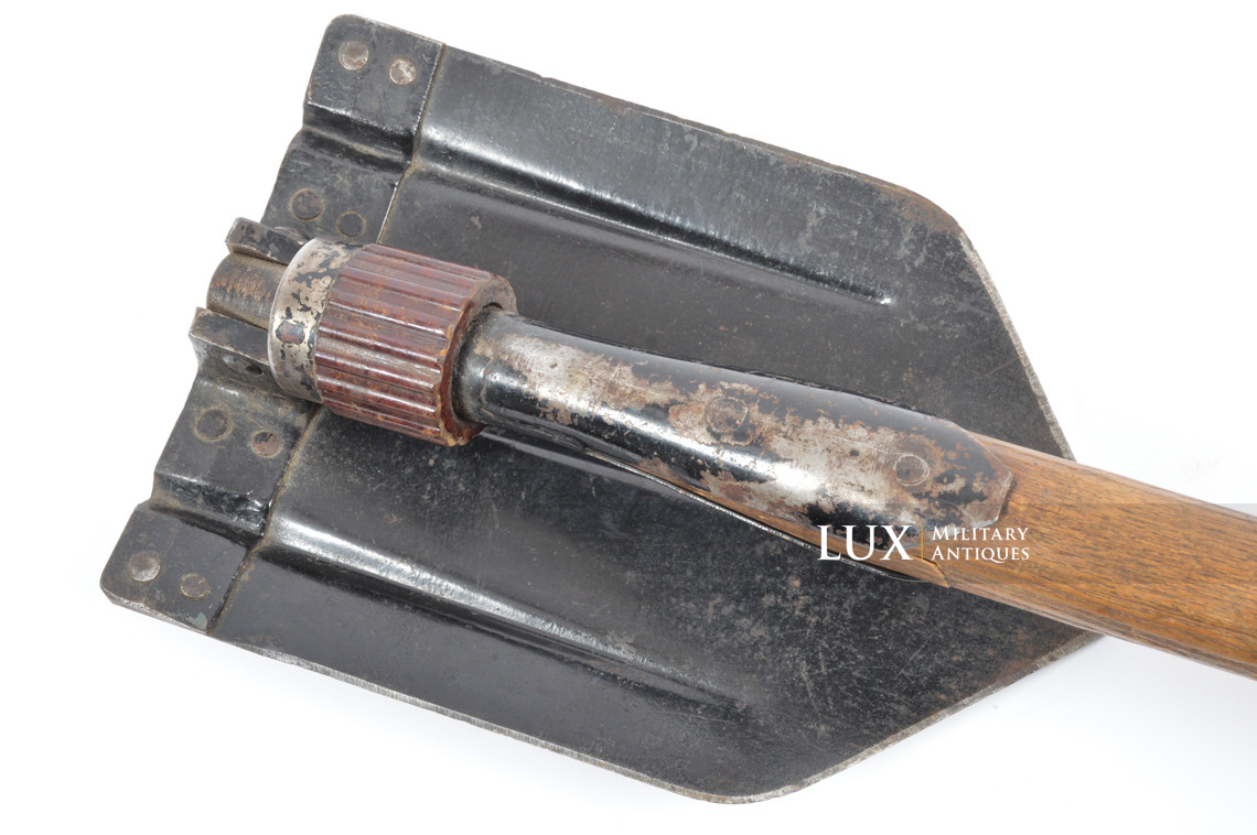German folding shovel and carrying case, first pattern, « 1940 » - photo 21