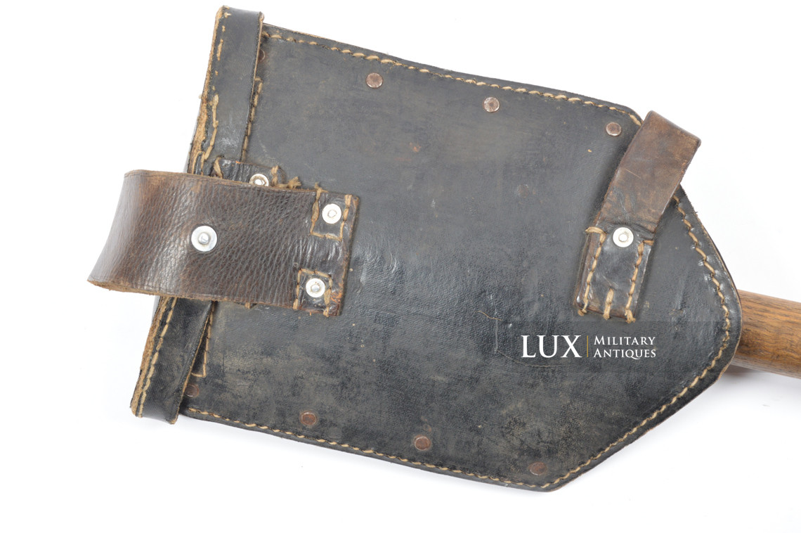 German folding shovel and carrying case, first pattern, « 1940 » - photo 10