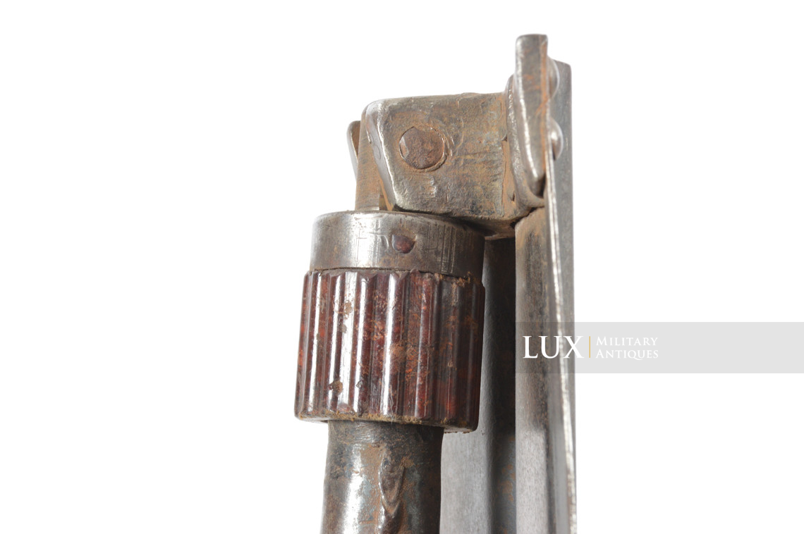 German folding shovel and carrying case - photo 23