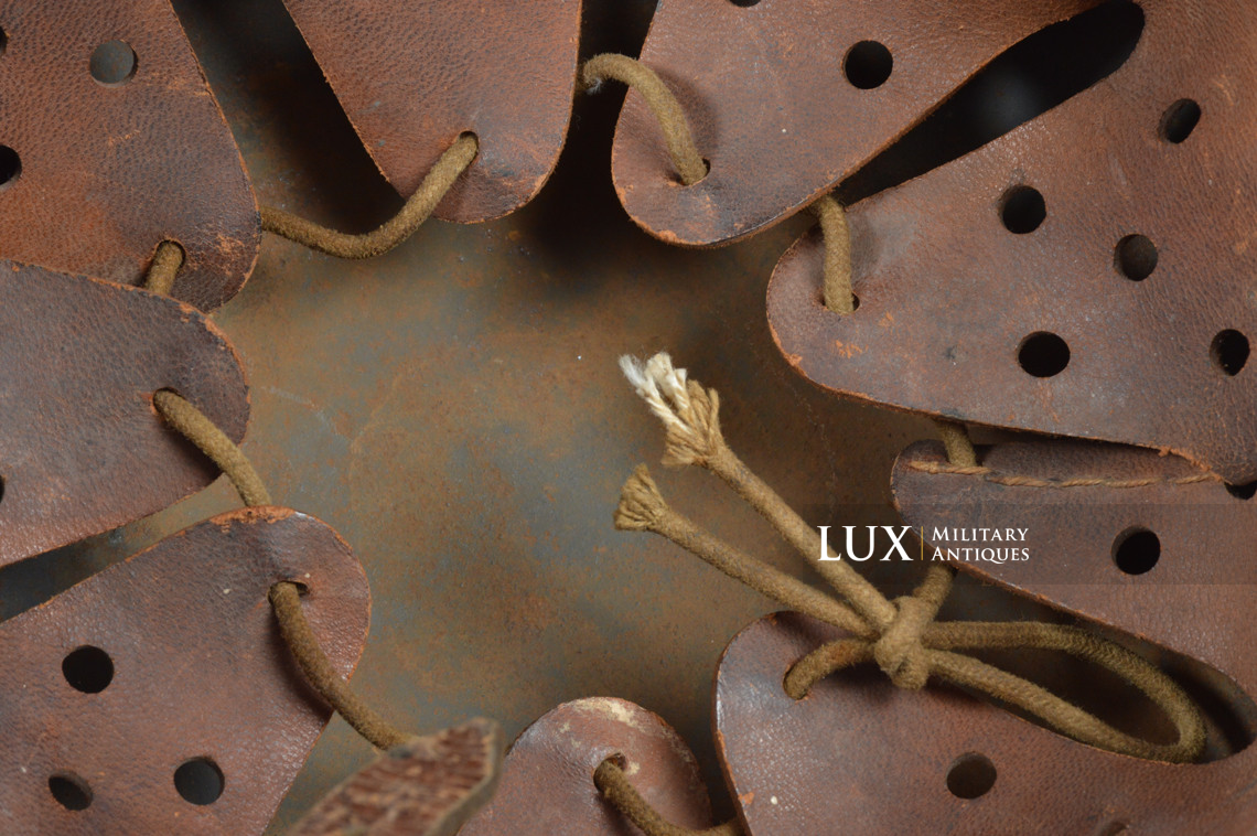 M40 Luftwaffe ex-netted camouflage helmet - photo 40