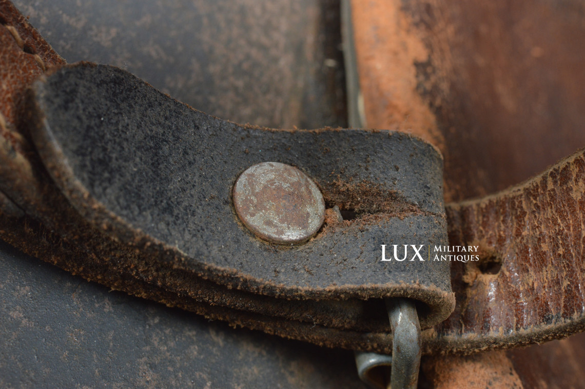 M40 Luftwaffe ex-netted camouflage helmet - photo 47