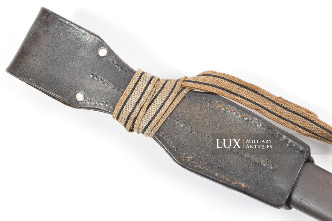 Baïonnette allemande 98k précoce avec gousset en cuir et dragonne - photo 12